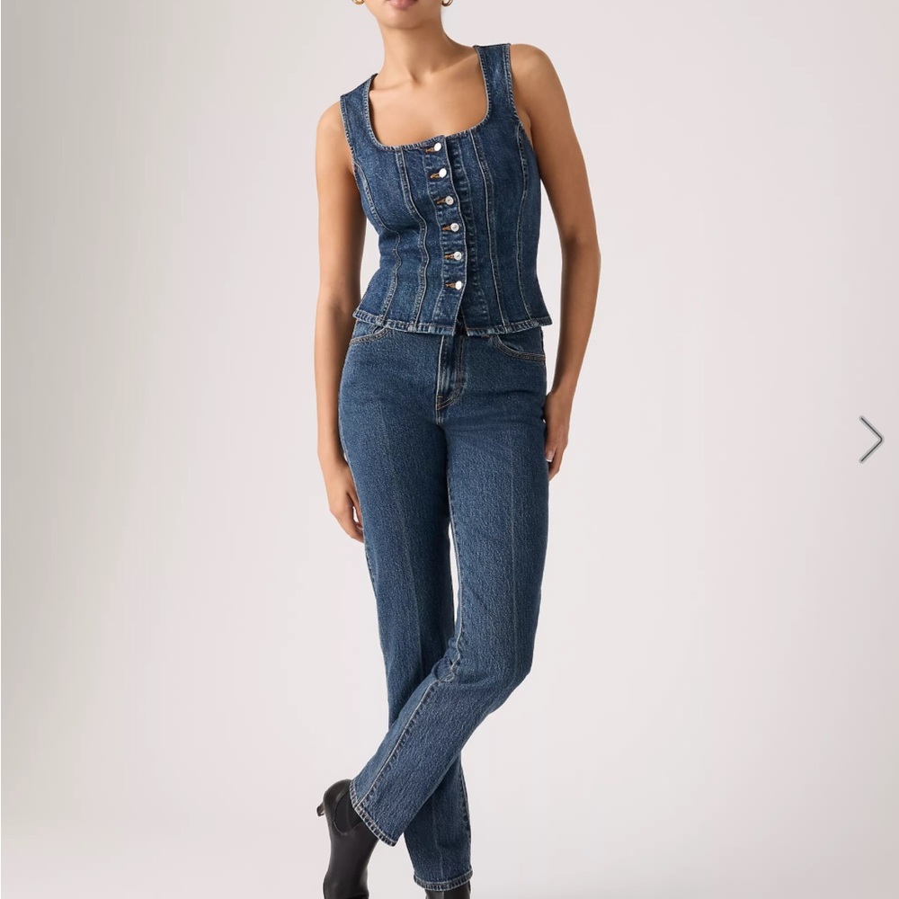 Levi's wedgie jeans